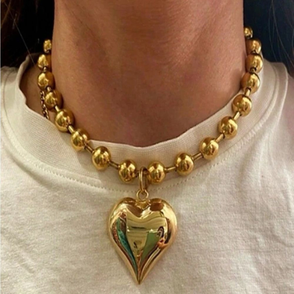 Gold Beaded Heart Pendant Necklace Fashion Necklace